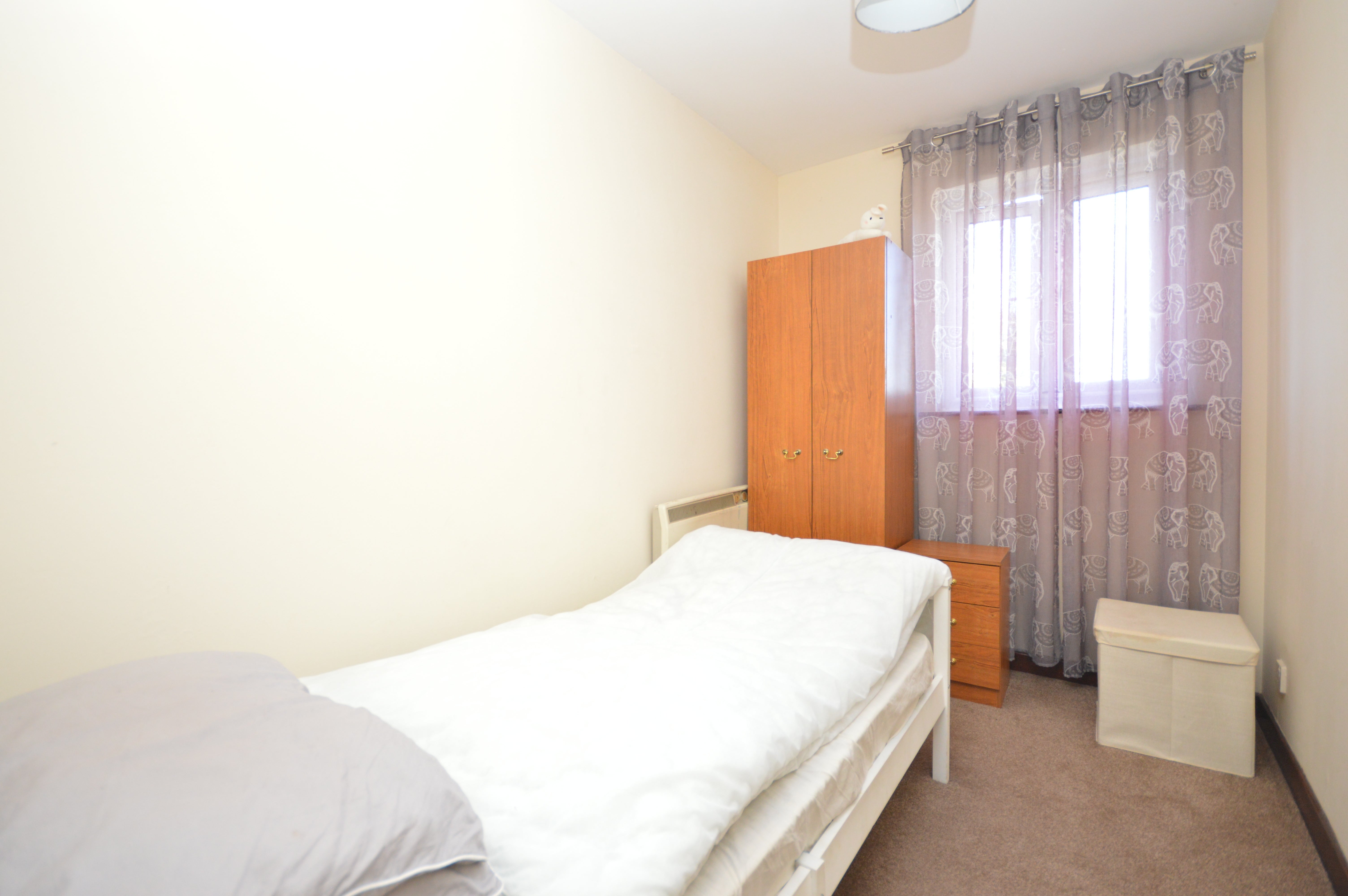 Flat Rogkingham Mews in Corby