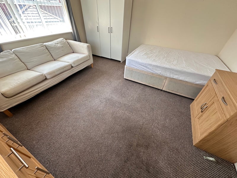 Room Sayce Street in Widnes