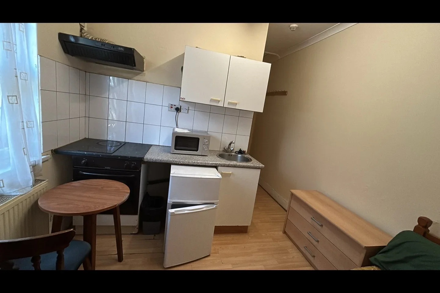 Flat Bulstrode Road in Greater London