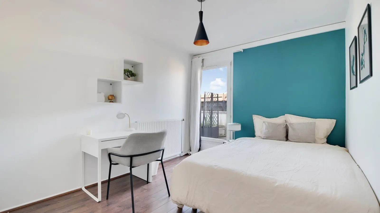 Room Impasse Saint-Ange in Paris