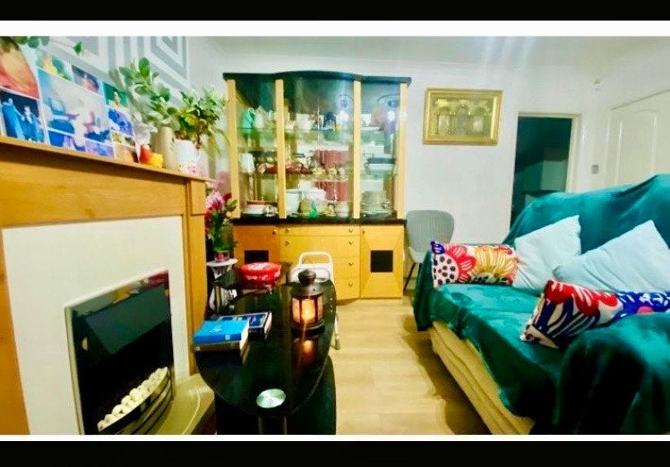 Room Hazelslack Road in Liverpool