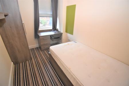 House Powers Court in Royal Leamington Spa