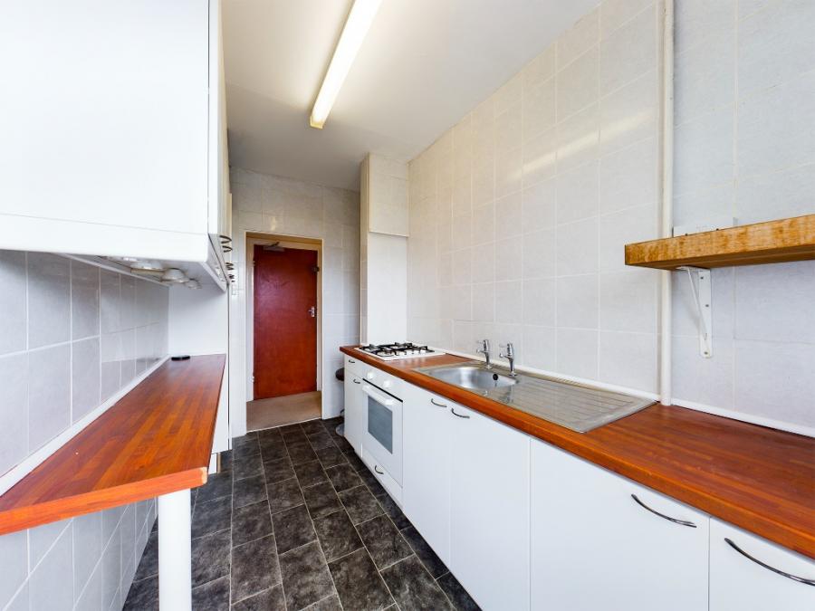 Flat Hewett Road in Portsmouth