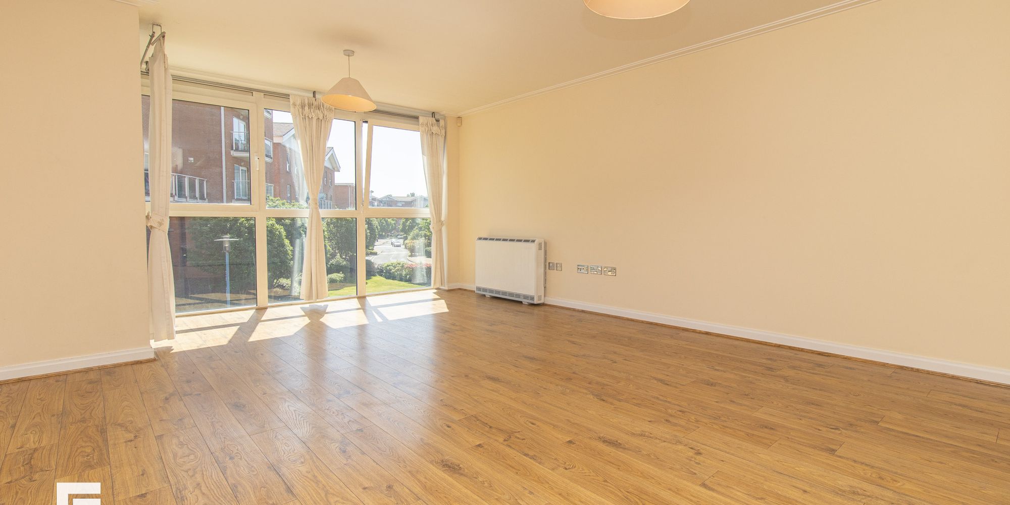 Flat Chandlery Way in Cardiff
