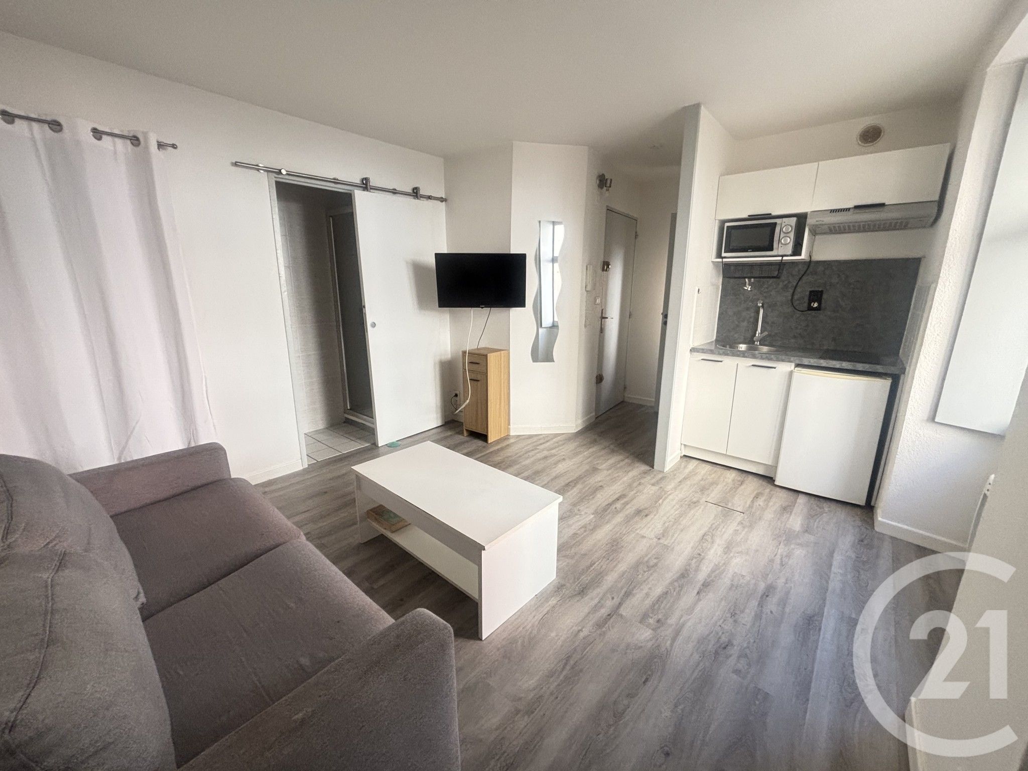 Appartement Rue de l'Étoile à Nîmes