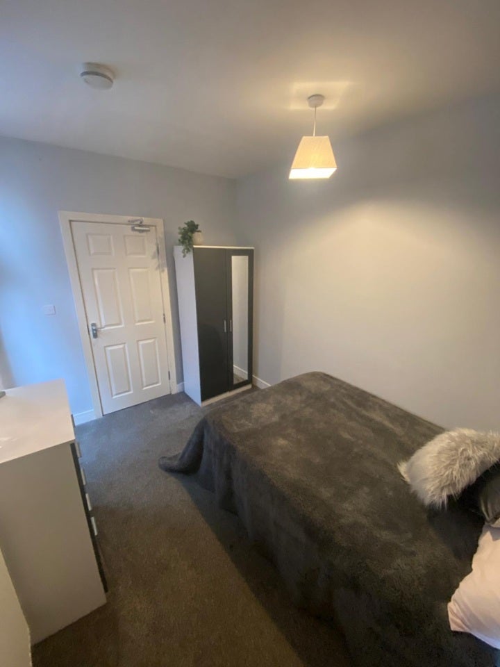 Room Low Road in Doncaster