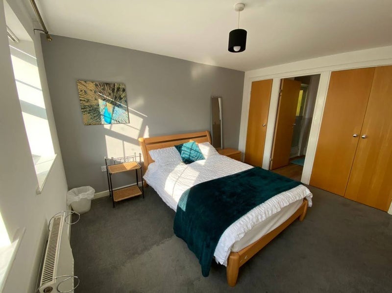 Room Montvale Gardens in Leicester