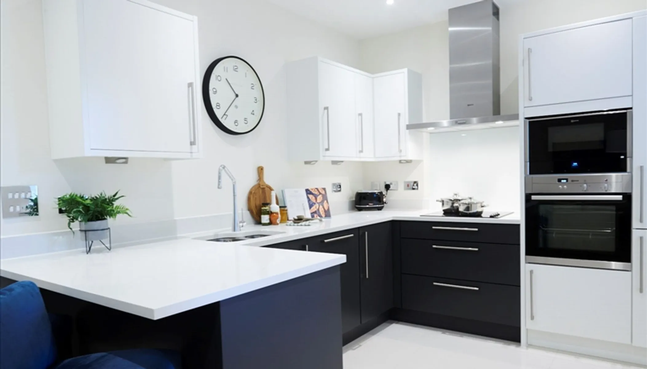 Flat Rainville Road in Greater London
