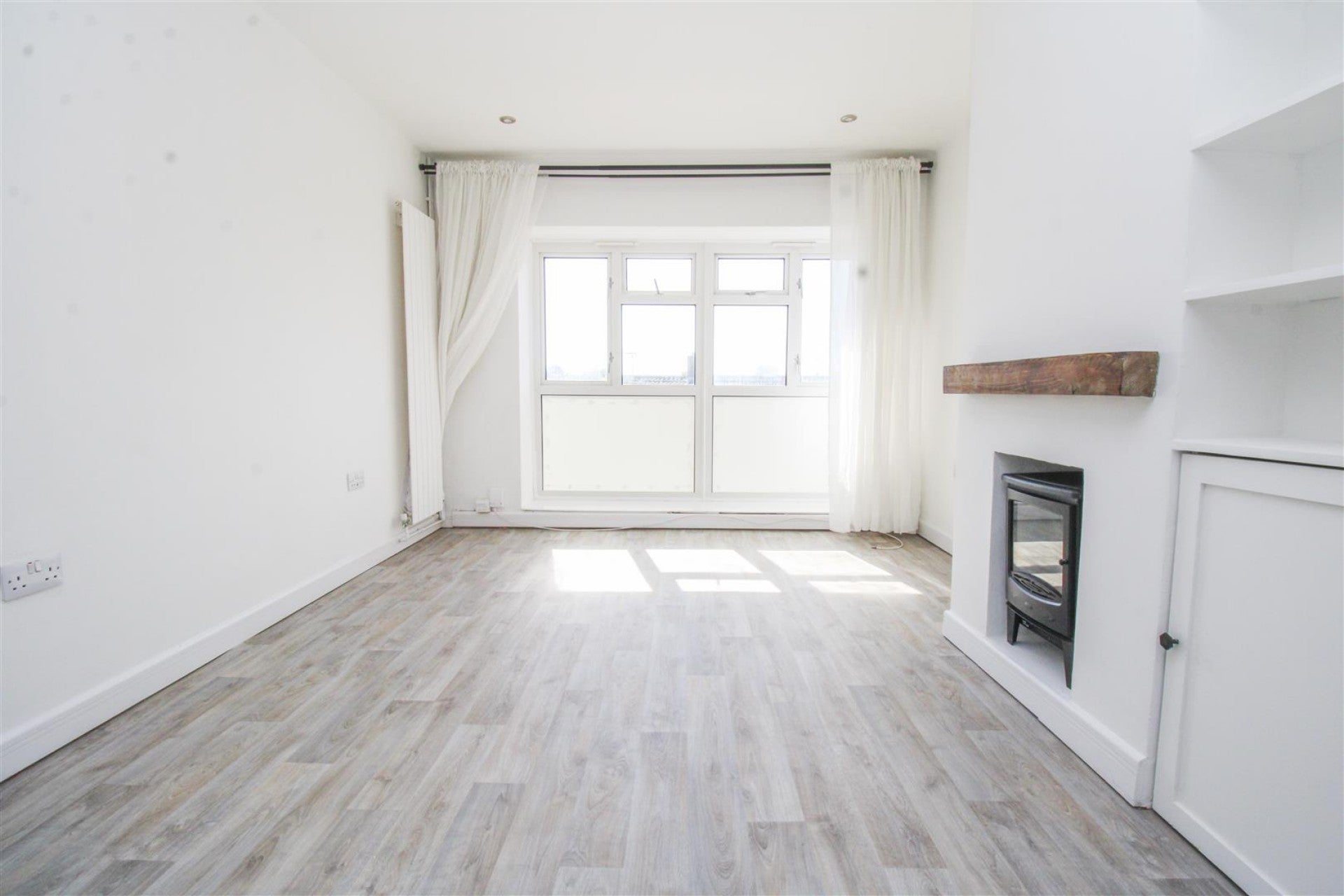 Flat Broadfield in Harlow