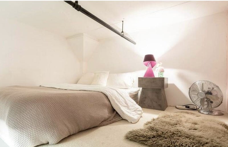 Room Prince Edward Road in Greater London