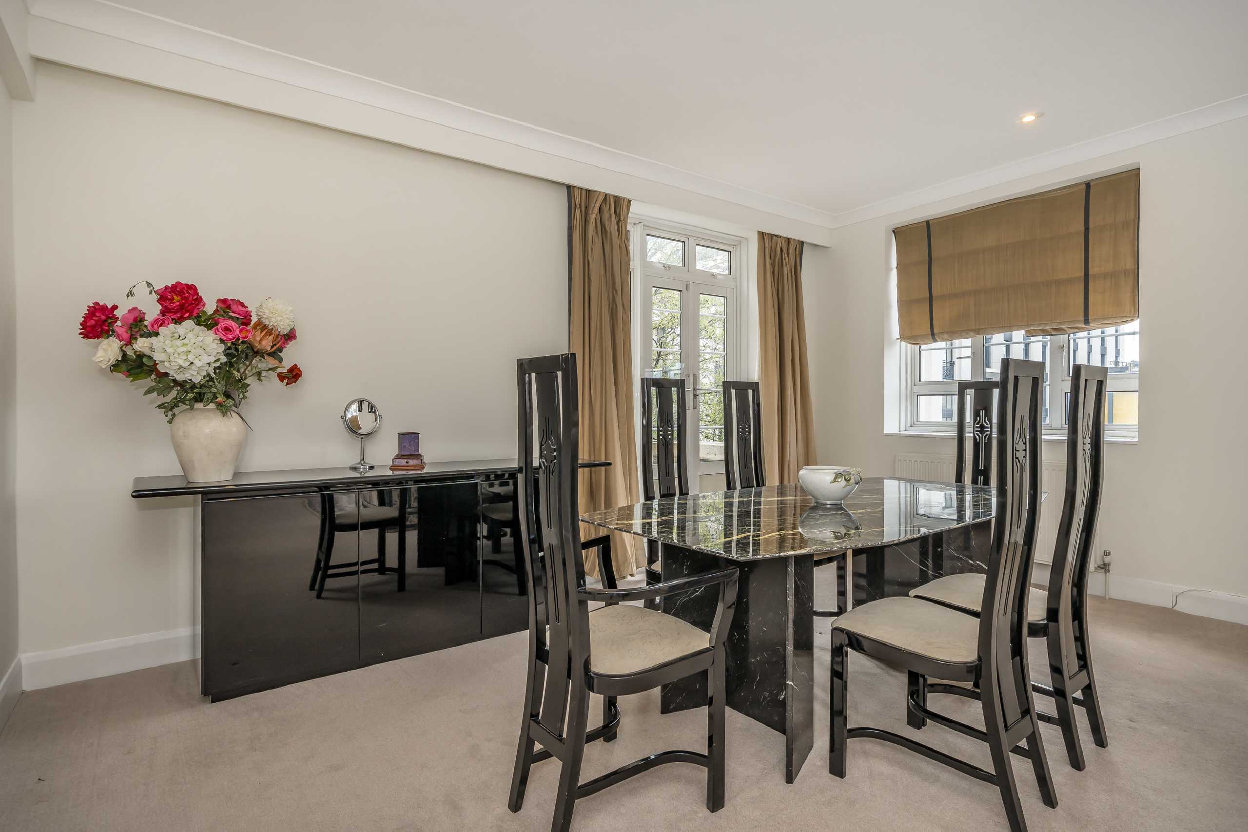 Flat Inverness Terrace in City of Westminster