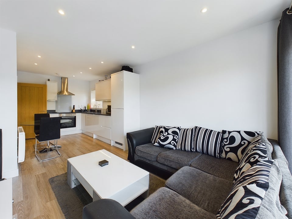 Flat Princes Gate in High Wycombe