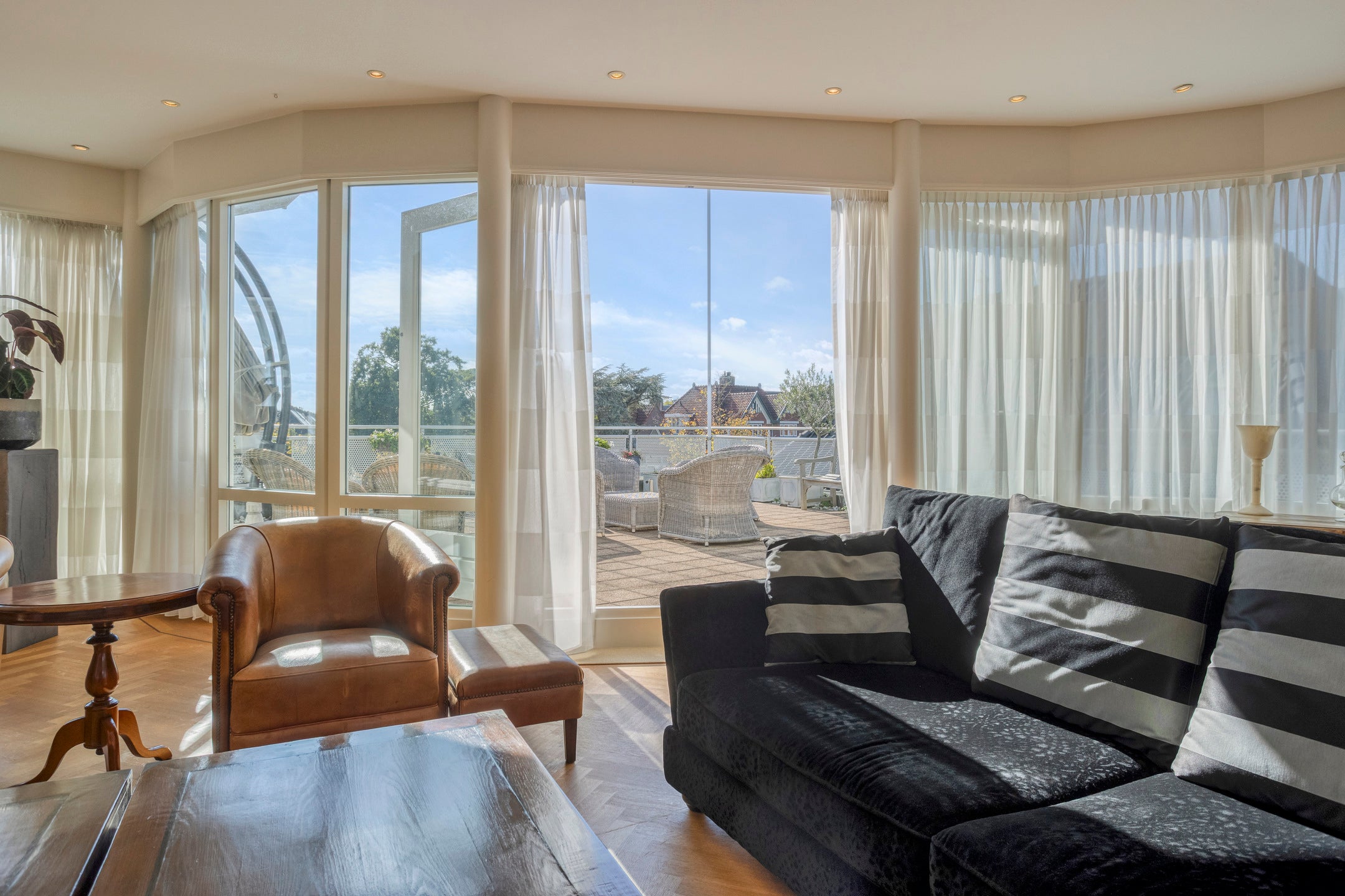 Appartement te koop: Hoge Rijndijk 88E, Leiden