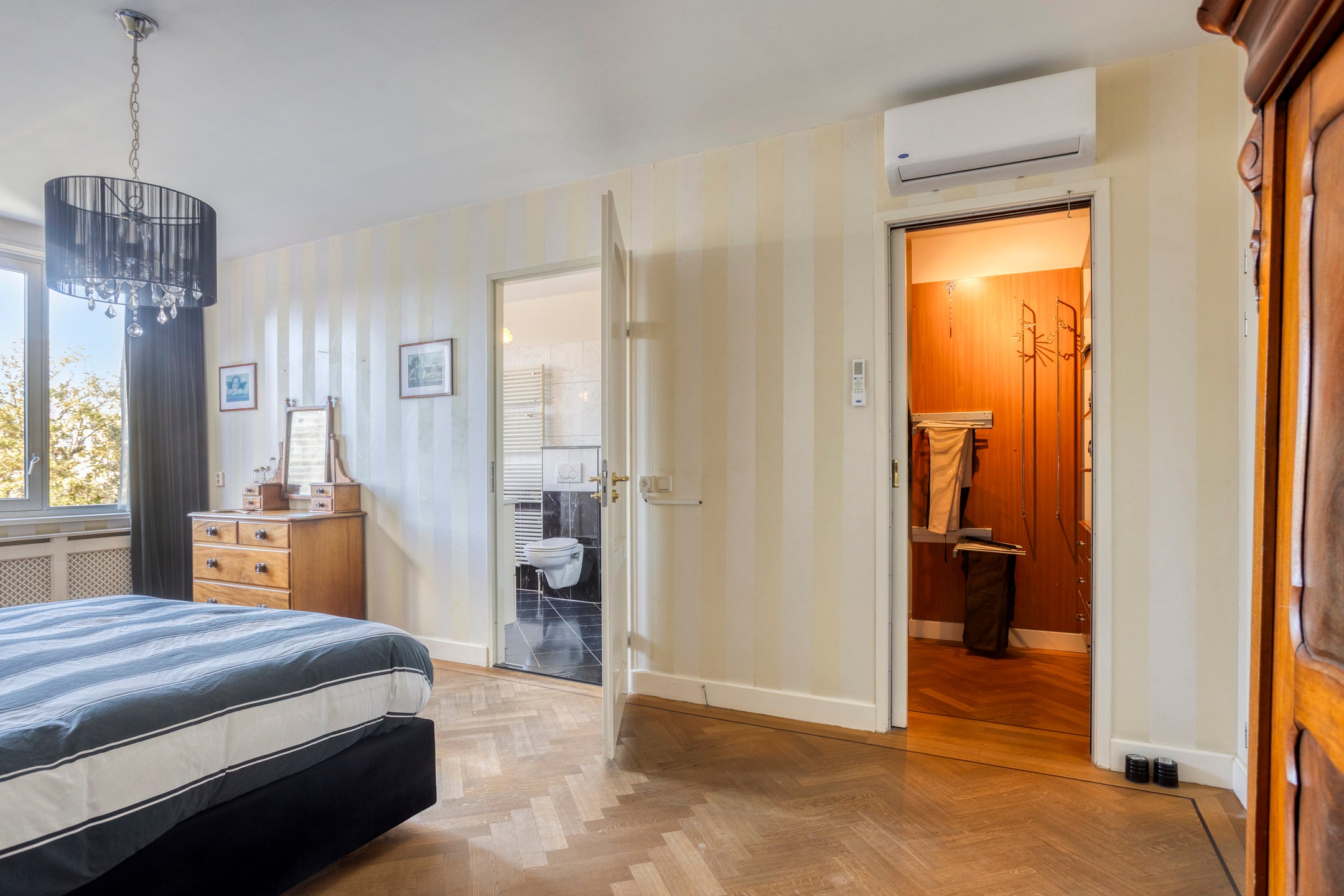 Appartement te koop: Hoge Rijndijk 88E, Leiden