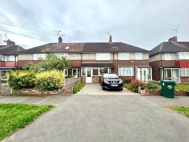 House Elgin Avenue in Borough of Spelthorne