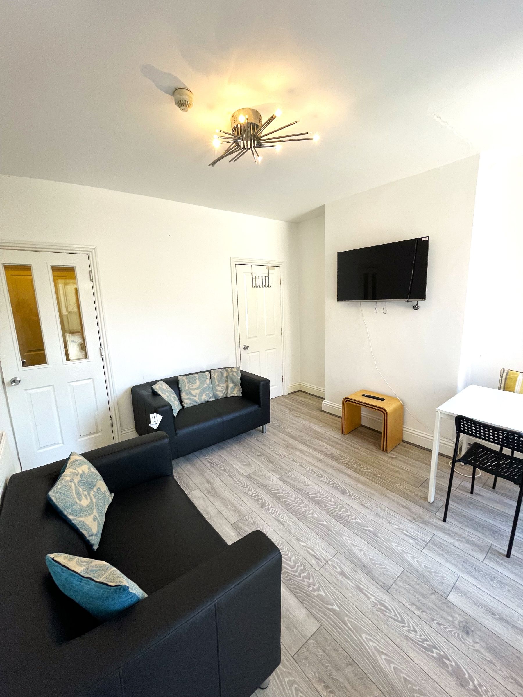 Flat Harefield Road in Sheffield
