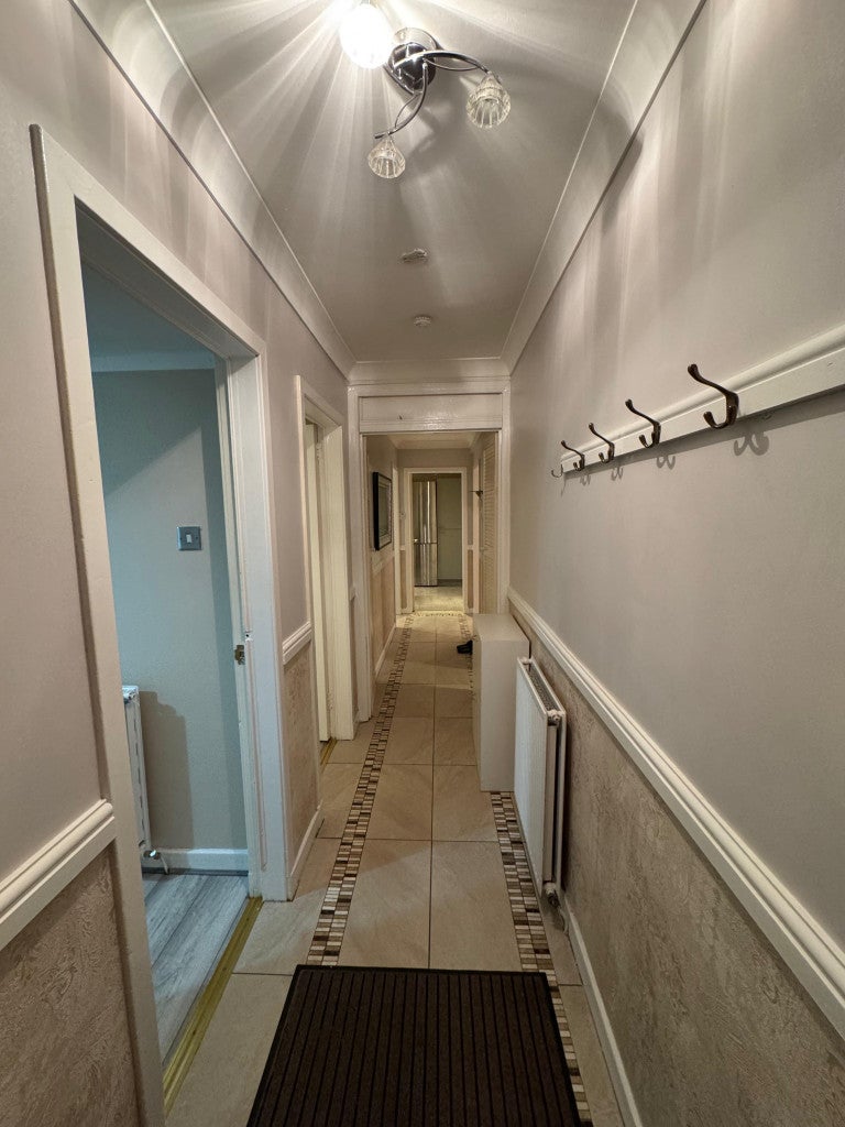 Flat Dundrennan Road in Glasgow