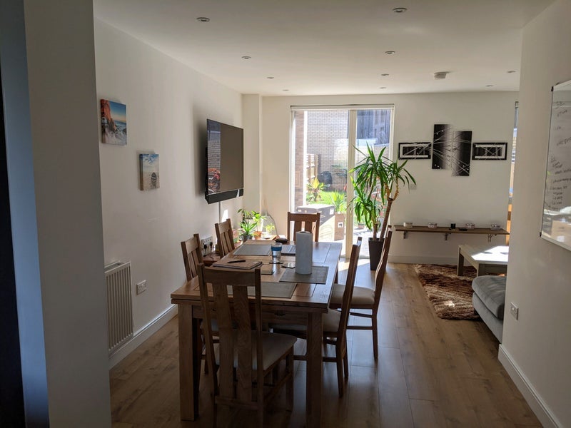 Room Abercrombie Road in Greater London