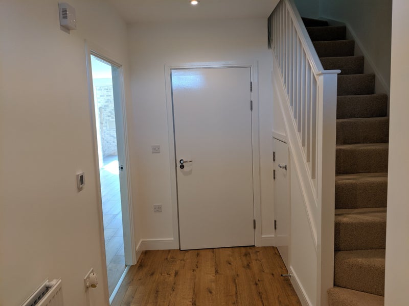 Room Abercrombie Road in Greater London