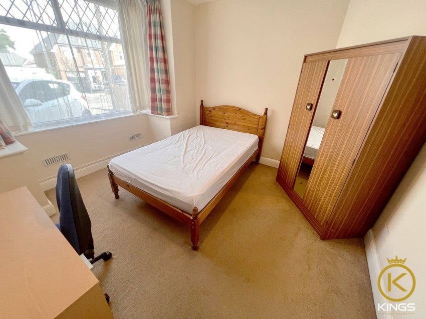 House Southway in Guildford