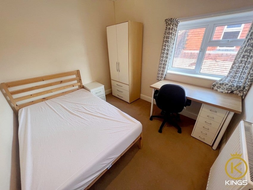 House Southway in Guildford