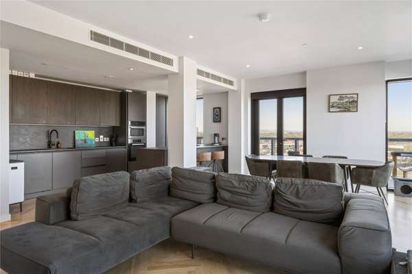 Flat Aspin Lane in Manchester