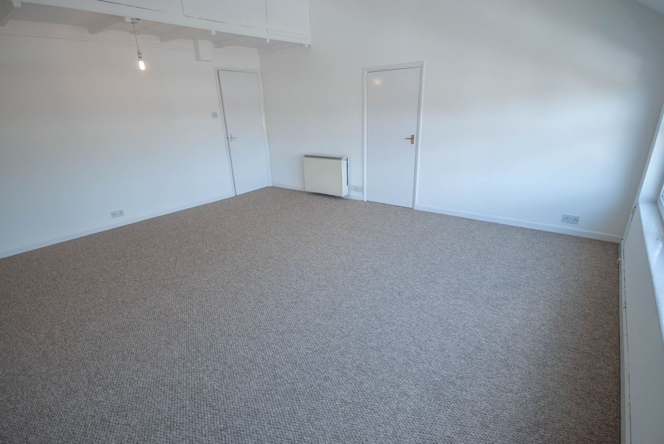 Flat Hillmorton Road in Rugby
