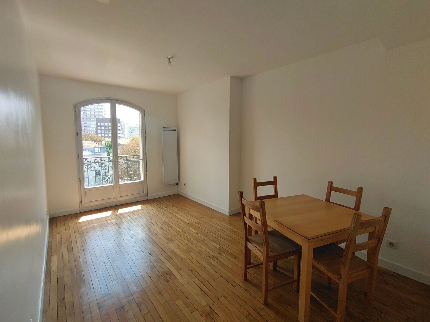 Flat Rue de Colombes in Courbevoie