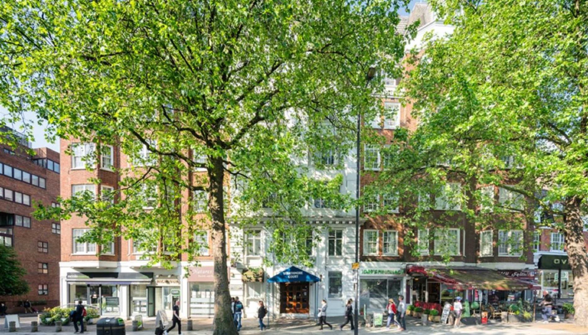 Flat Park Road in City of Westminster