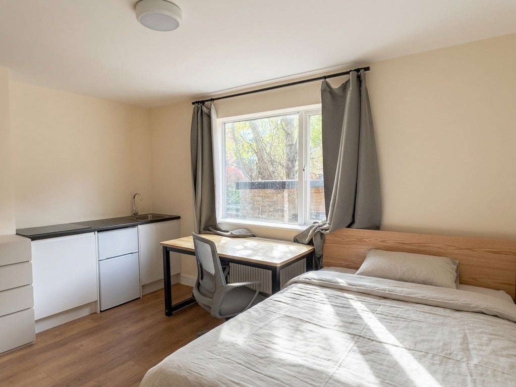 Room Meadowside in Greater London