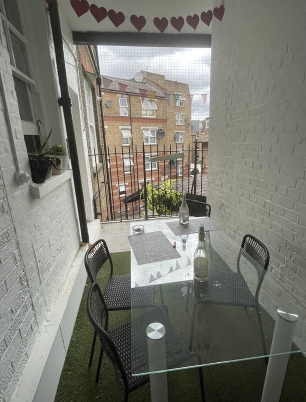 Room Elgin Avenue in City of Westminster