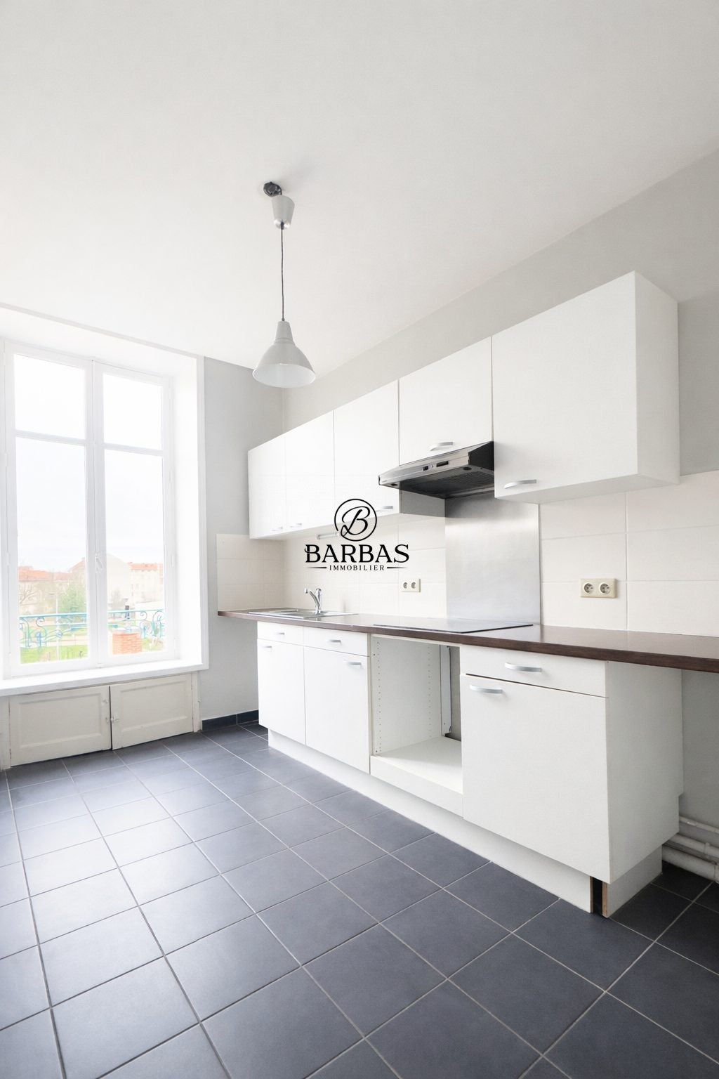 Flat Rue Charles III in Nancy