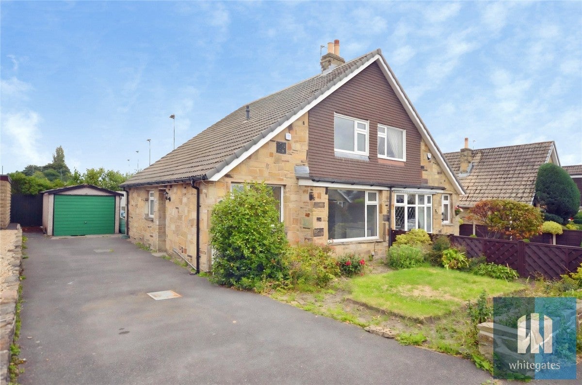 House Farrar Drive in Kirklees