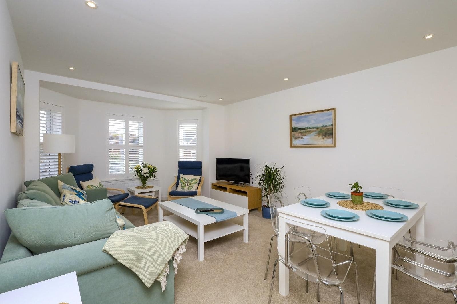 Flat Grange Road in Eastbourne