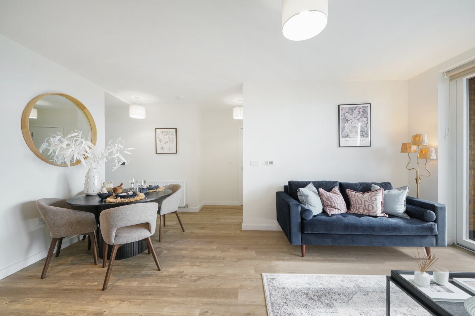Flat Elmsleigh Road in Borough of Spelthorne