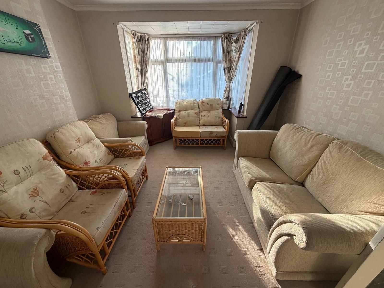 House Allenby Road in Greater London