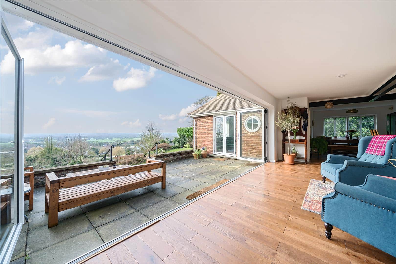 House Chart Road in Maidstone