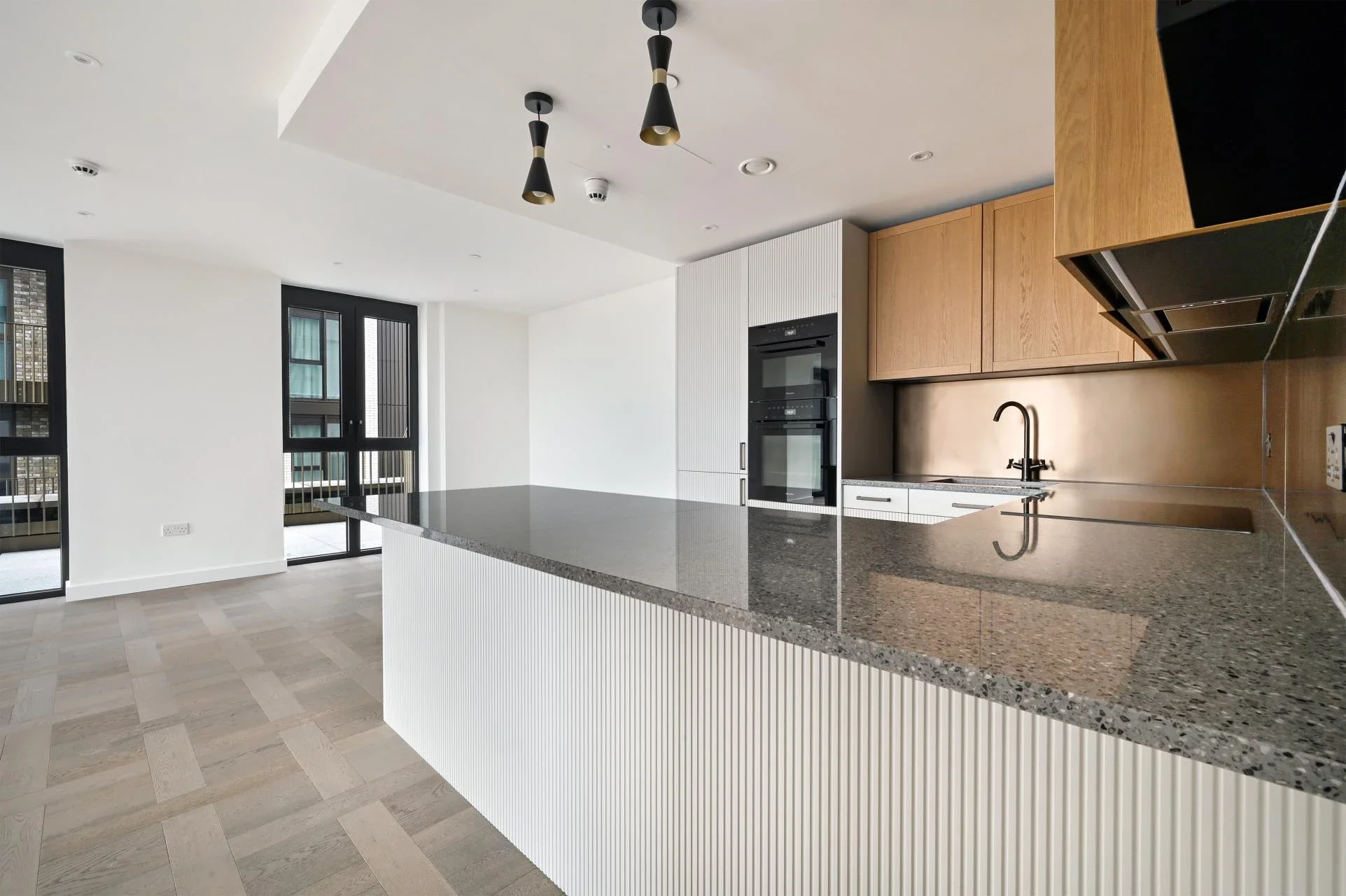 Flat Merino Gardens in Greater London