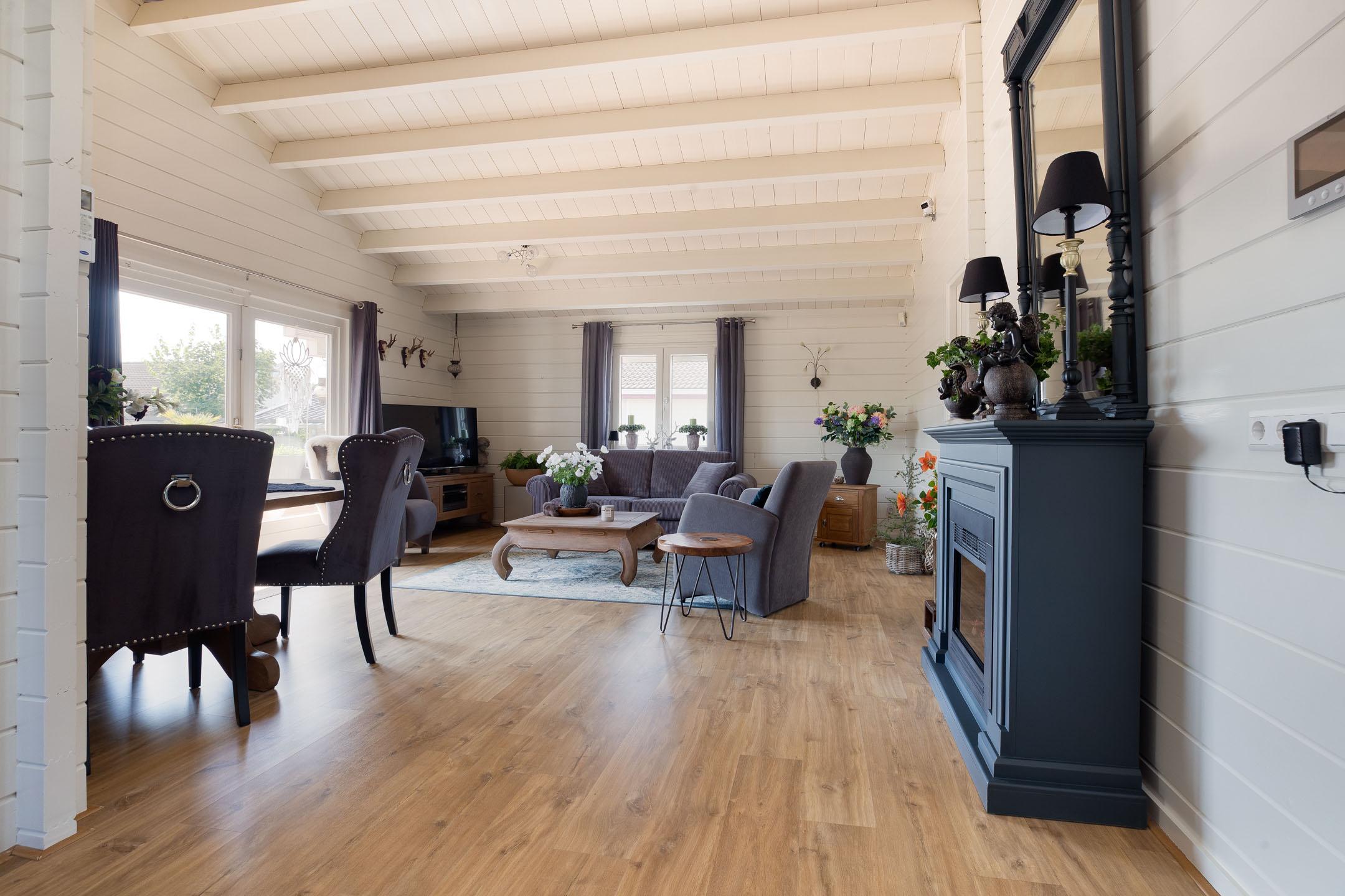Vrijstaande woning te koop: Vier Heultjes 213, Sprang-Capelle