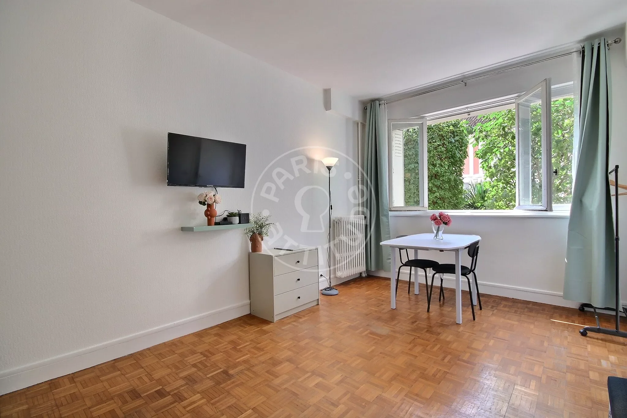 Appartement Rue Joanès à Paris