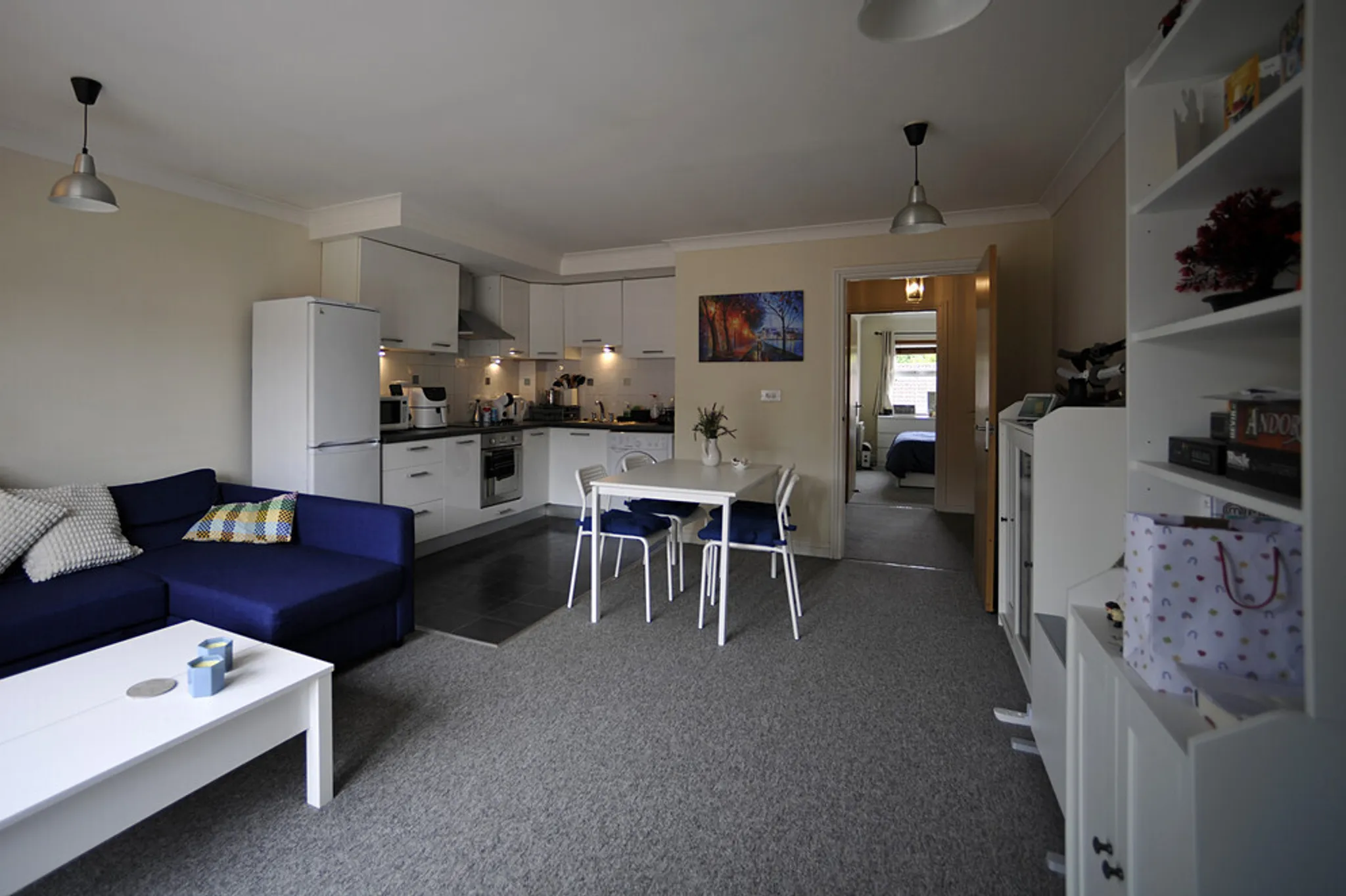 Flat Pines Close in Wincanton