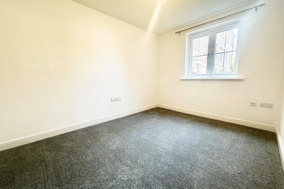 Flat Barley Leaze in Chippenham