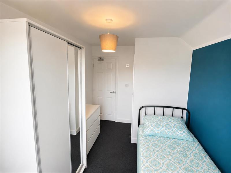 Room Hardy Street in Salford