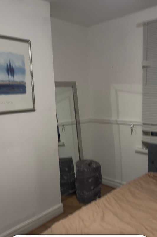 Room High Street East in North Tyneside