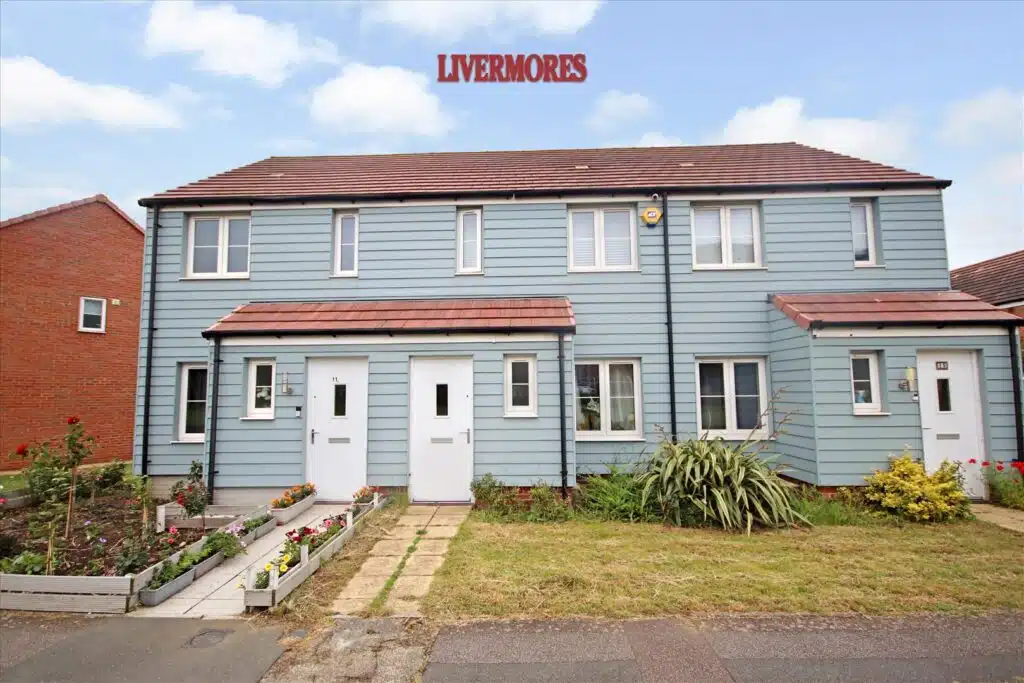 House Marsh Street North in Dartford