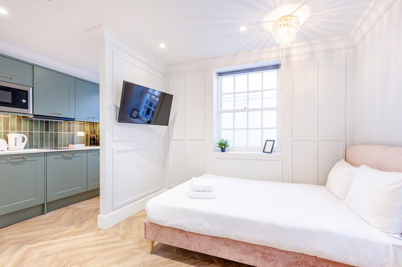 Flat Sale Place in City of Westminster