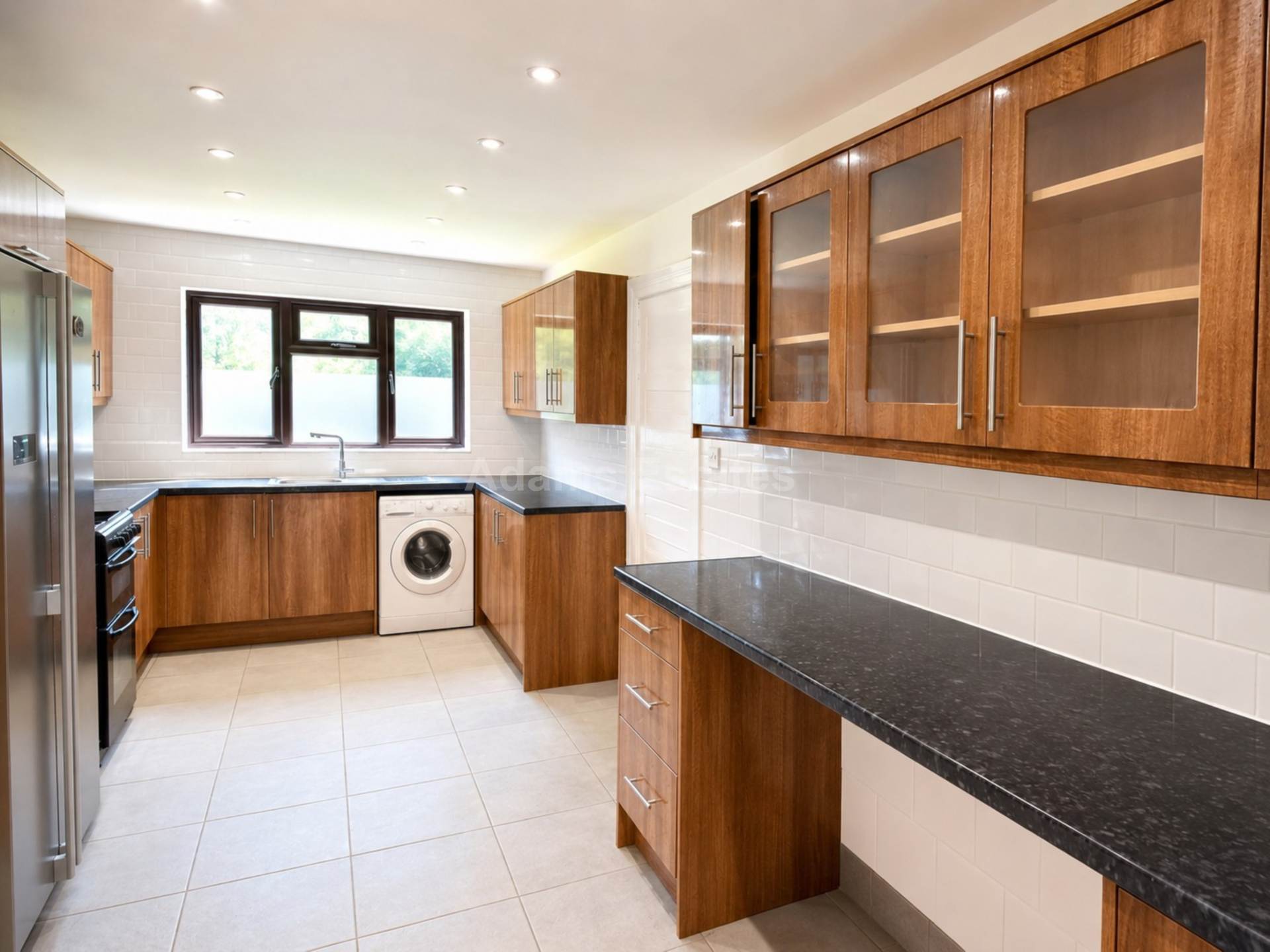 House Pheasant Close in Sindlesham