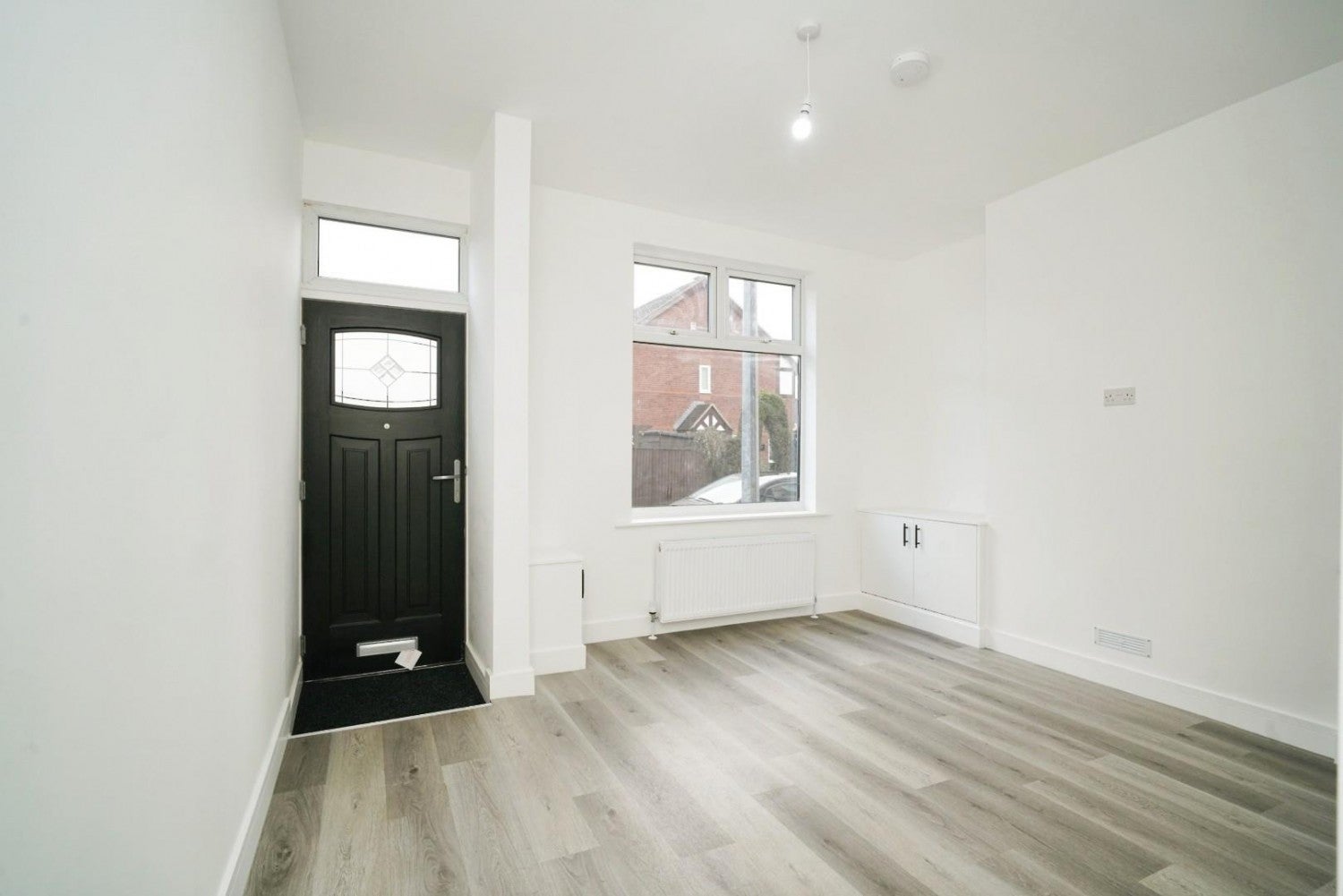House Lynton Avenue in Salford