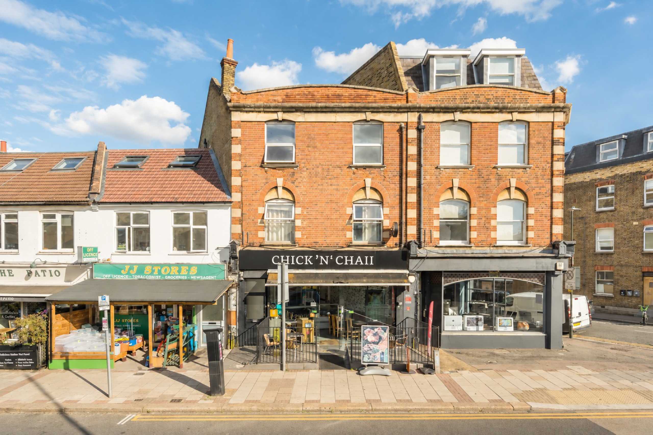 Flat Durnsford Road in Greater London