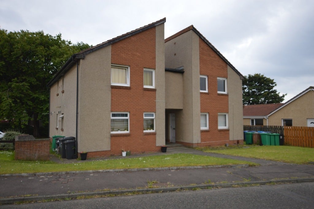 Flat Morlich Court in Dalgety Bay